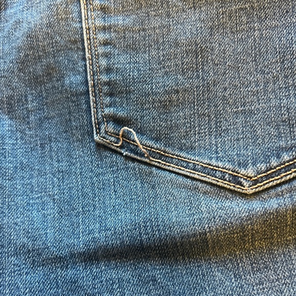 OLD NAVY JEANS - Picture 4 of 5